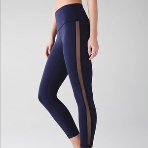 ON HOLD Lululemon 7/8 high times leggings